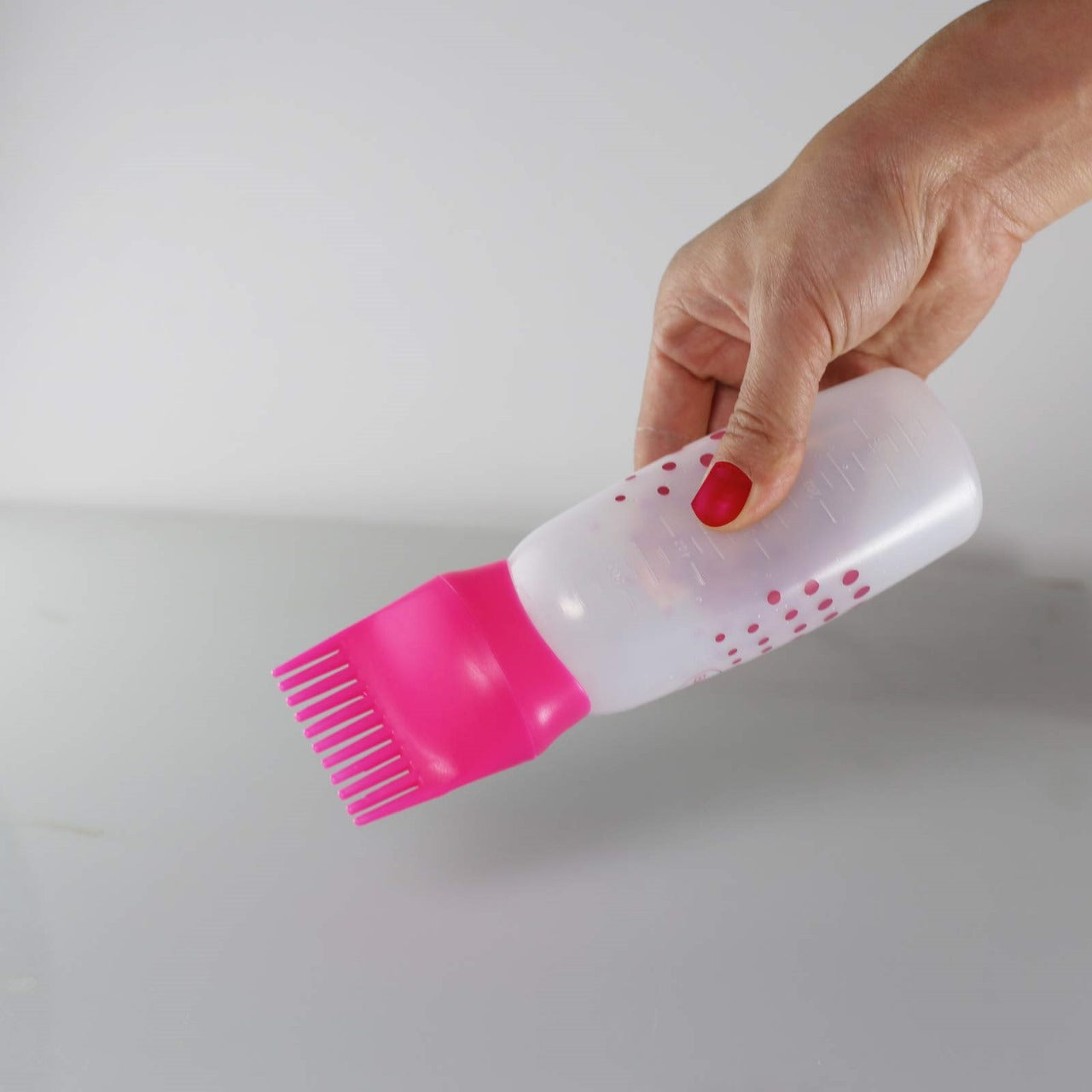 Silicone Hair Oil Bottle – Easy Squeeze Scalp Applicator