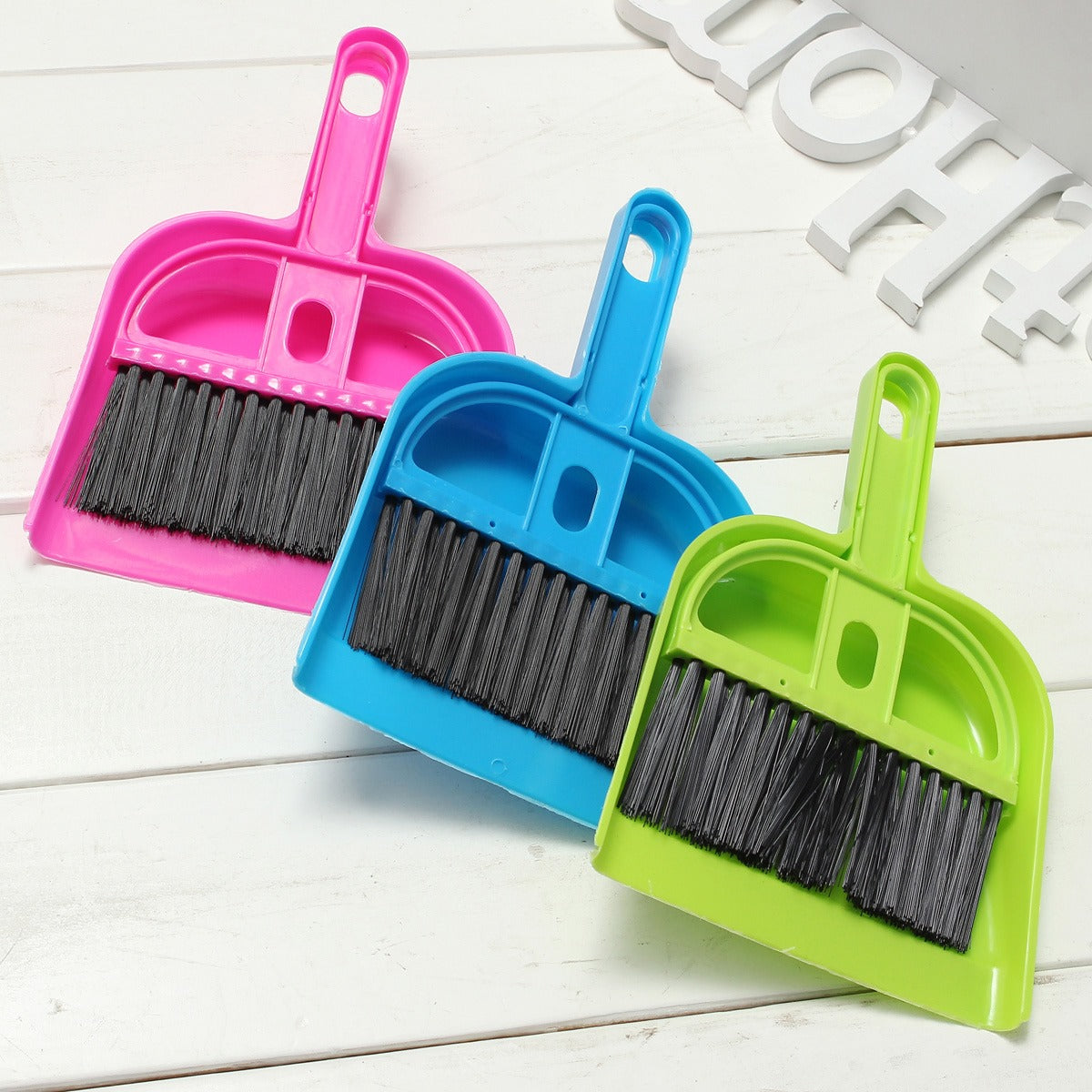 Mini Duster Brush with Pan – Compact Cleaning Set